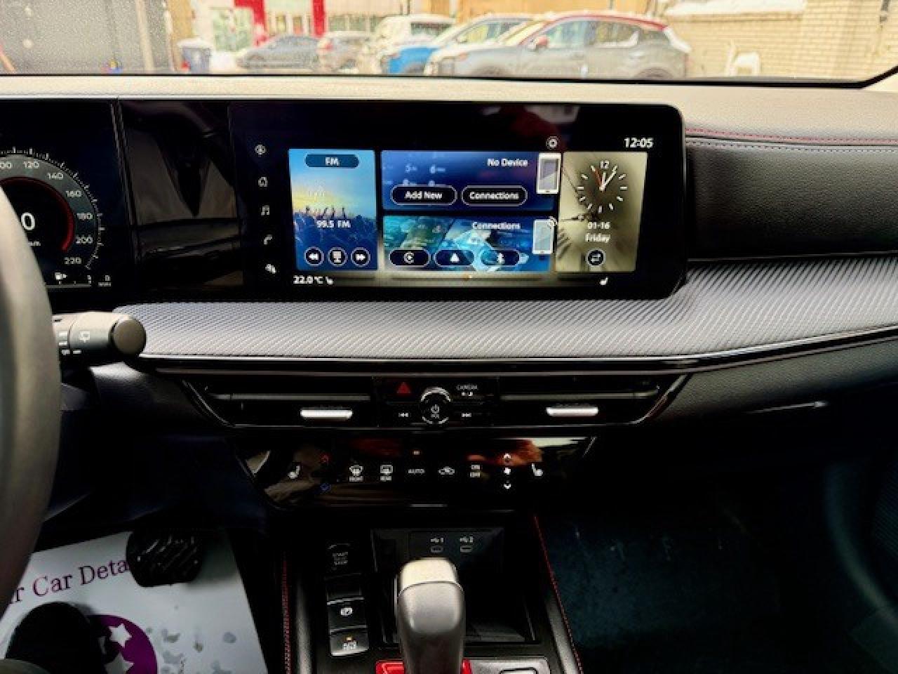 2025 Nissan Kicks SR PREMIUM, AWD, BOSE, 360 CAM, PANO ROOF, 19" ALL Photo