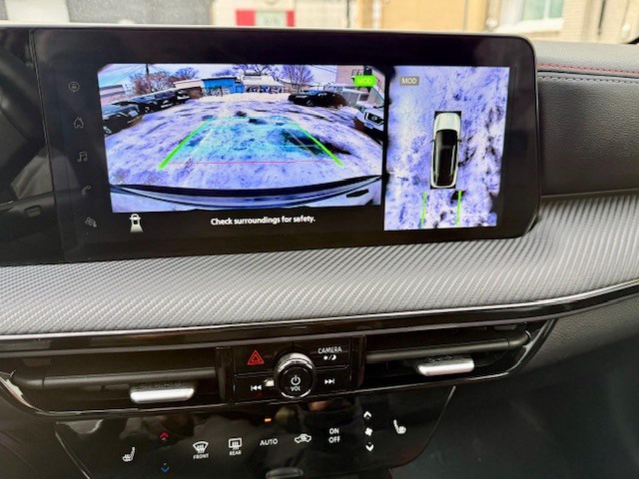 2025 Nissan Kicks SR PREMIUM, AWD, BOSE, 360 CAM, PANO ROOF, 19" ALL Photo