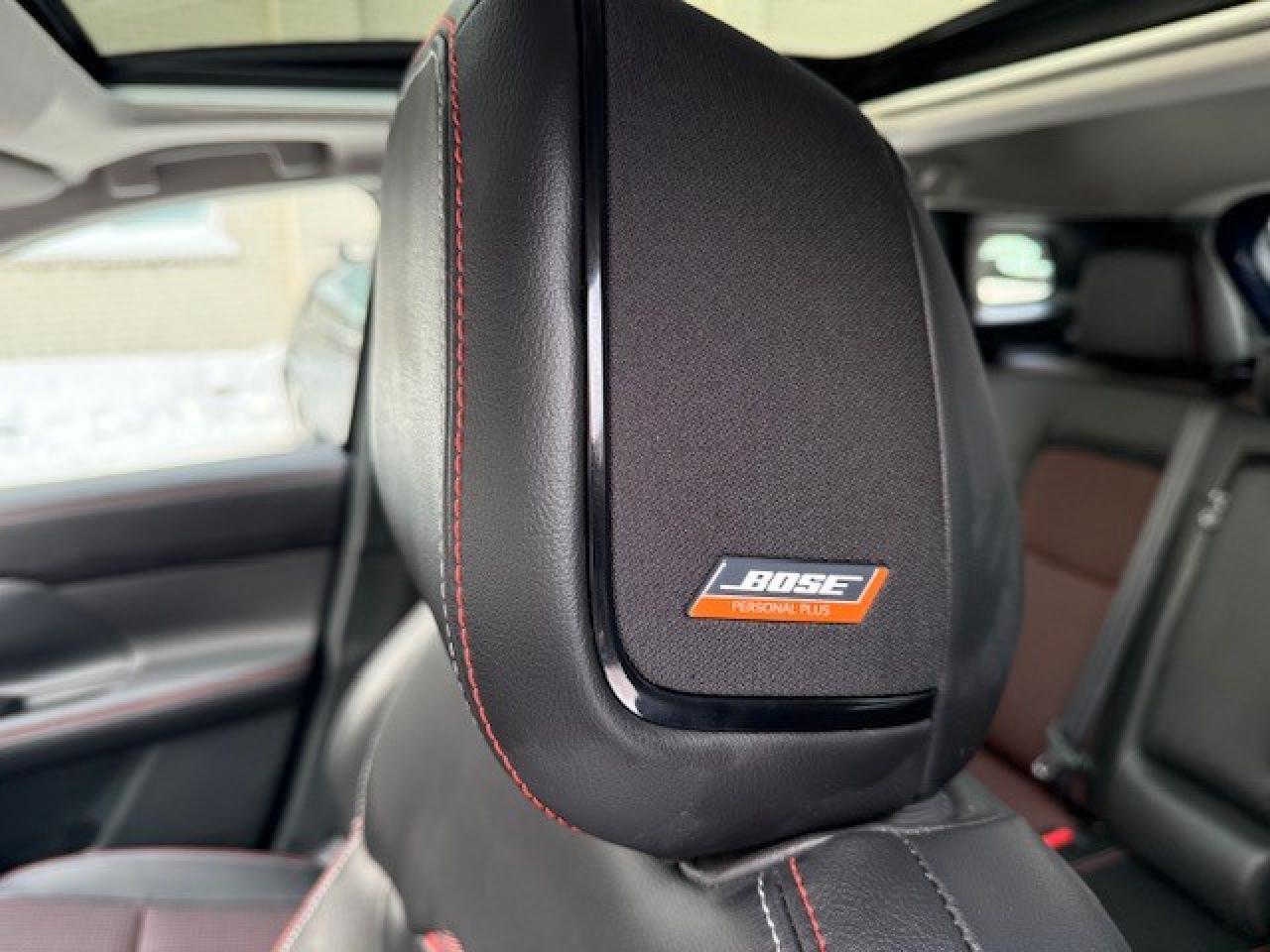 2025 Nissan Kicks SR PREMIUM, AWD, BOSE, 360 CAM, PANO ROOF, 19" ALL Photo