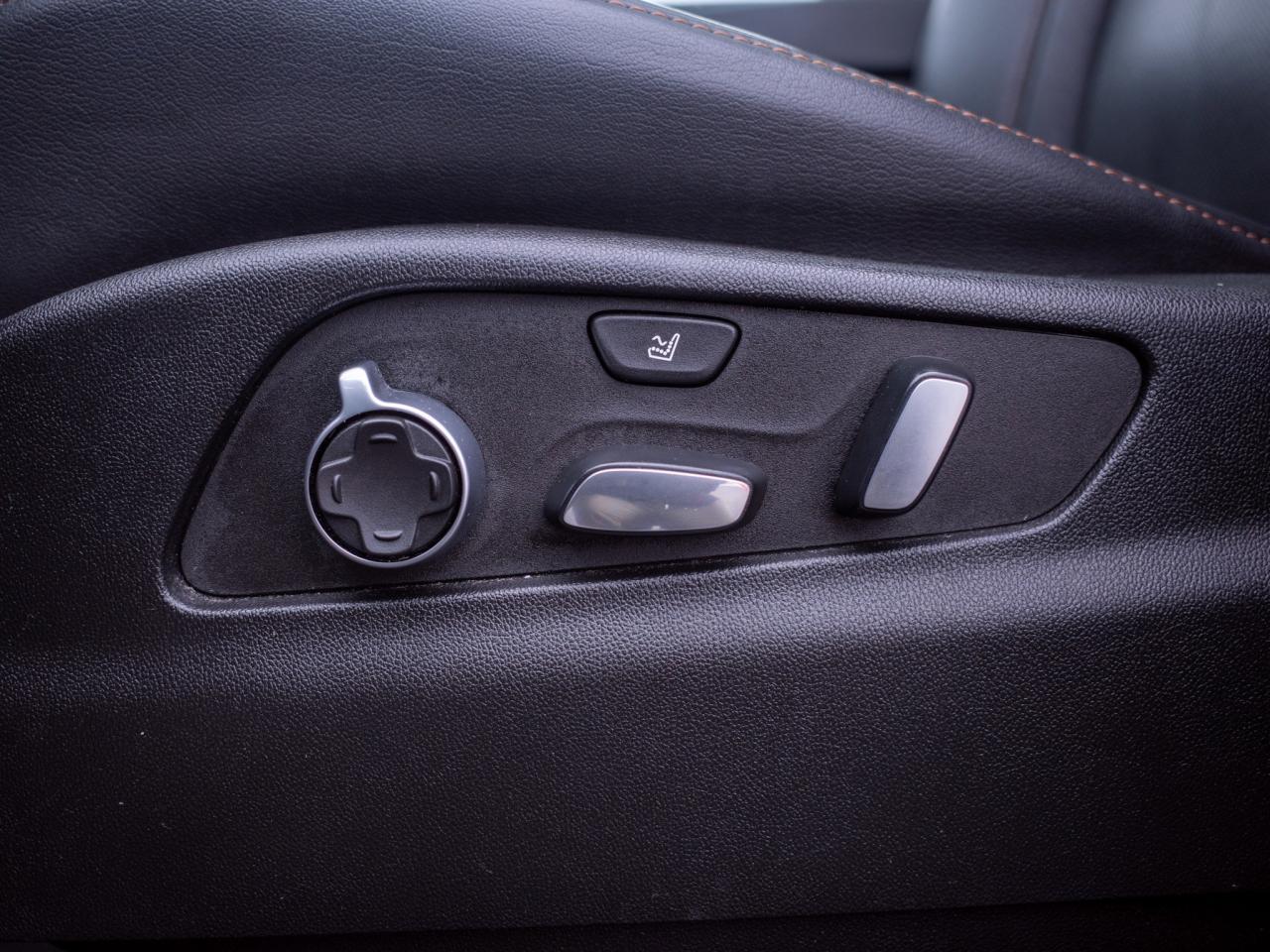 2023 Cadillac XT4 AWD Sport - Mode Selector   Blind Spot Monitor Photo