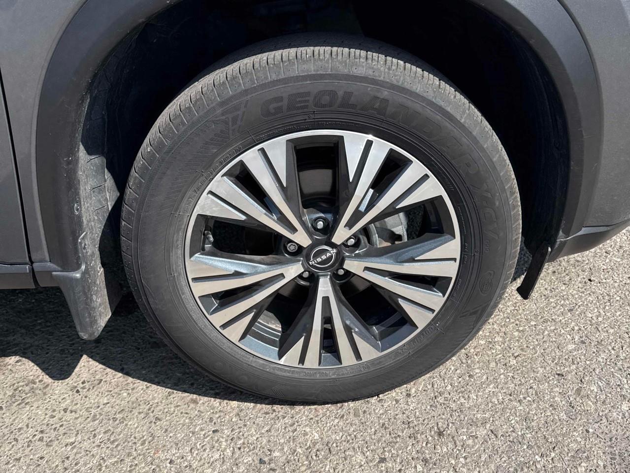 2023 Nissan Rogue SV Moonroof 4dr All-Wheel Drive Sport Utility Photo