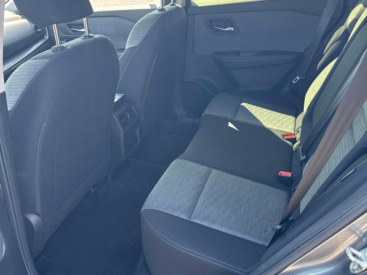 2023 Nissan Rogue SV Moonroof 4dr All-Wheel Drive Sport Utility Photo