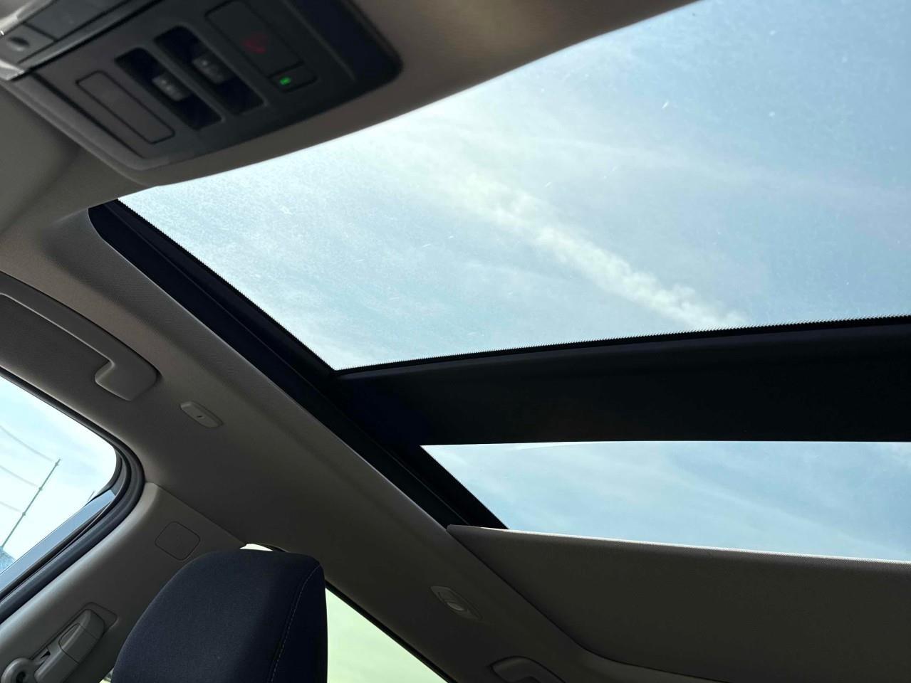 2023 Nissan Rogue SV Moonroof 4dr All-Wheel Drive Sport Utility Photo