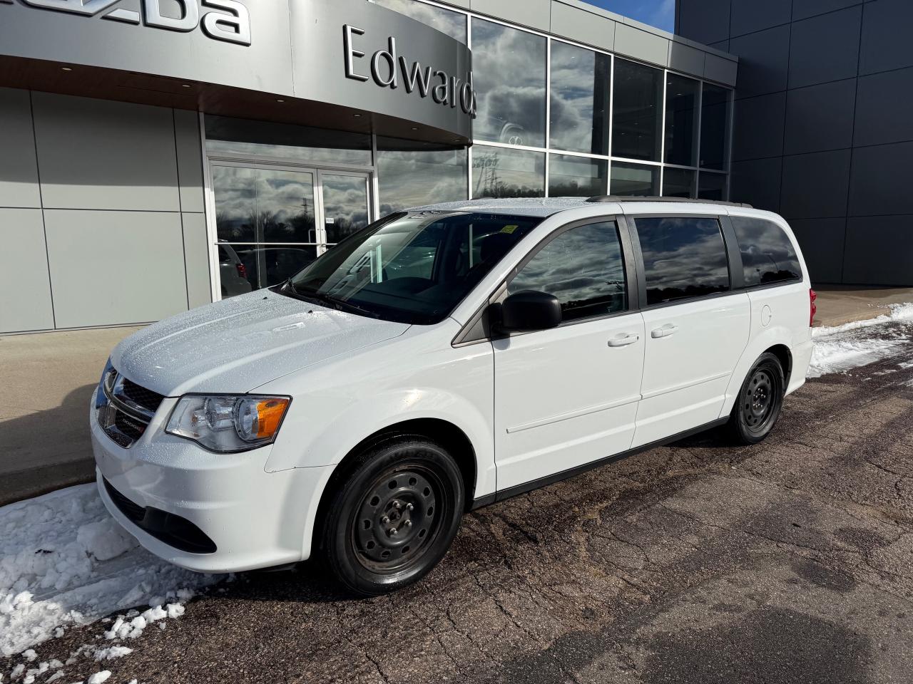 2017 Dodge Grand Caravan CVP/SXT Passenger Van Photo