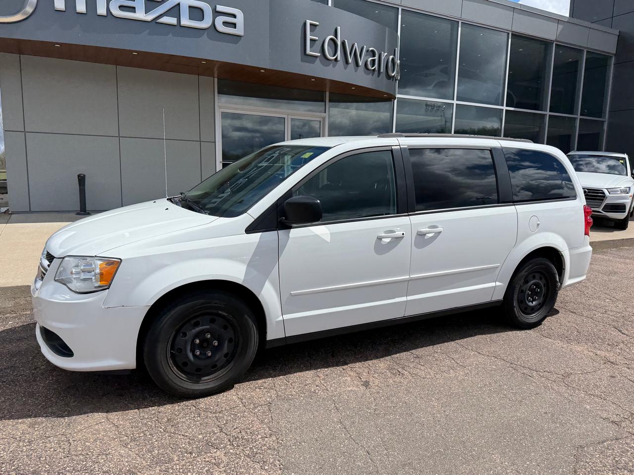 2017 Dodge Grand Caravan CVP/SXT Passenger Van Photo