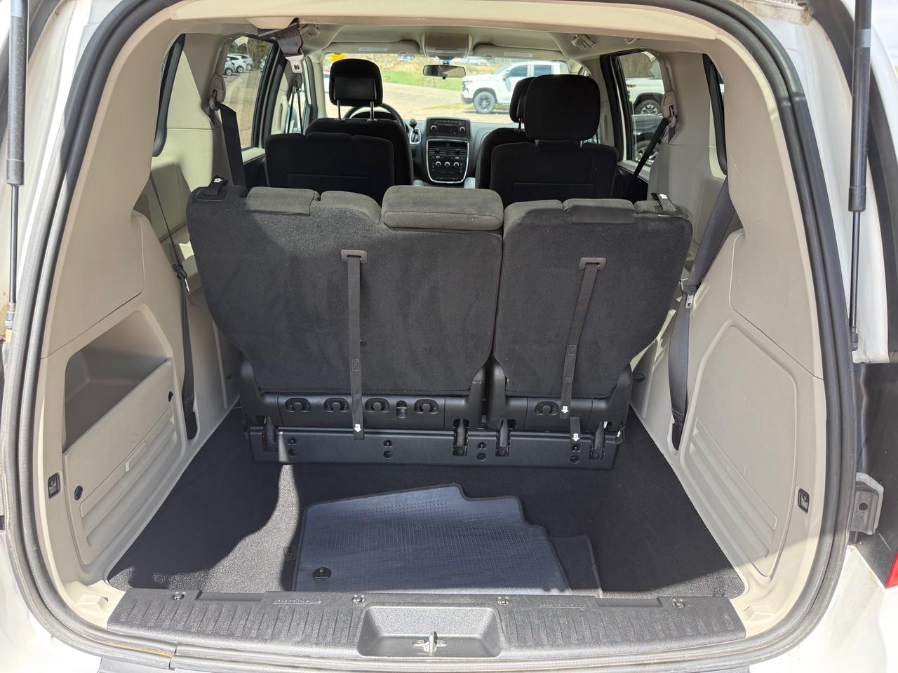 2017 Dodge Grand Caravan CVP/SXT Passenger Van Photo