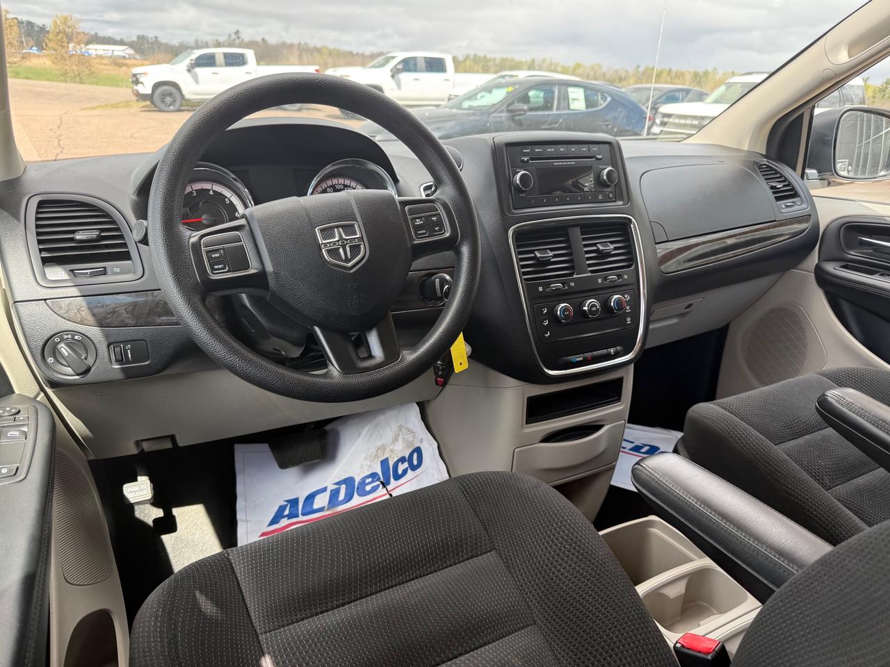 2017 Dodge Grand Caravan CVP/SXT Passenger Van Photo