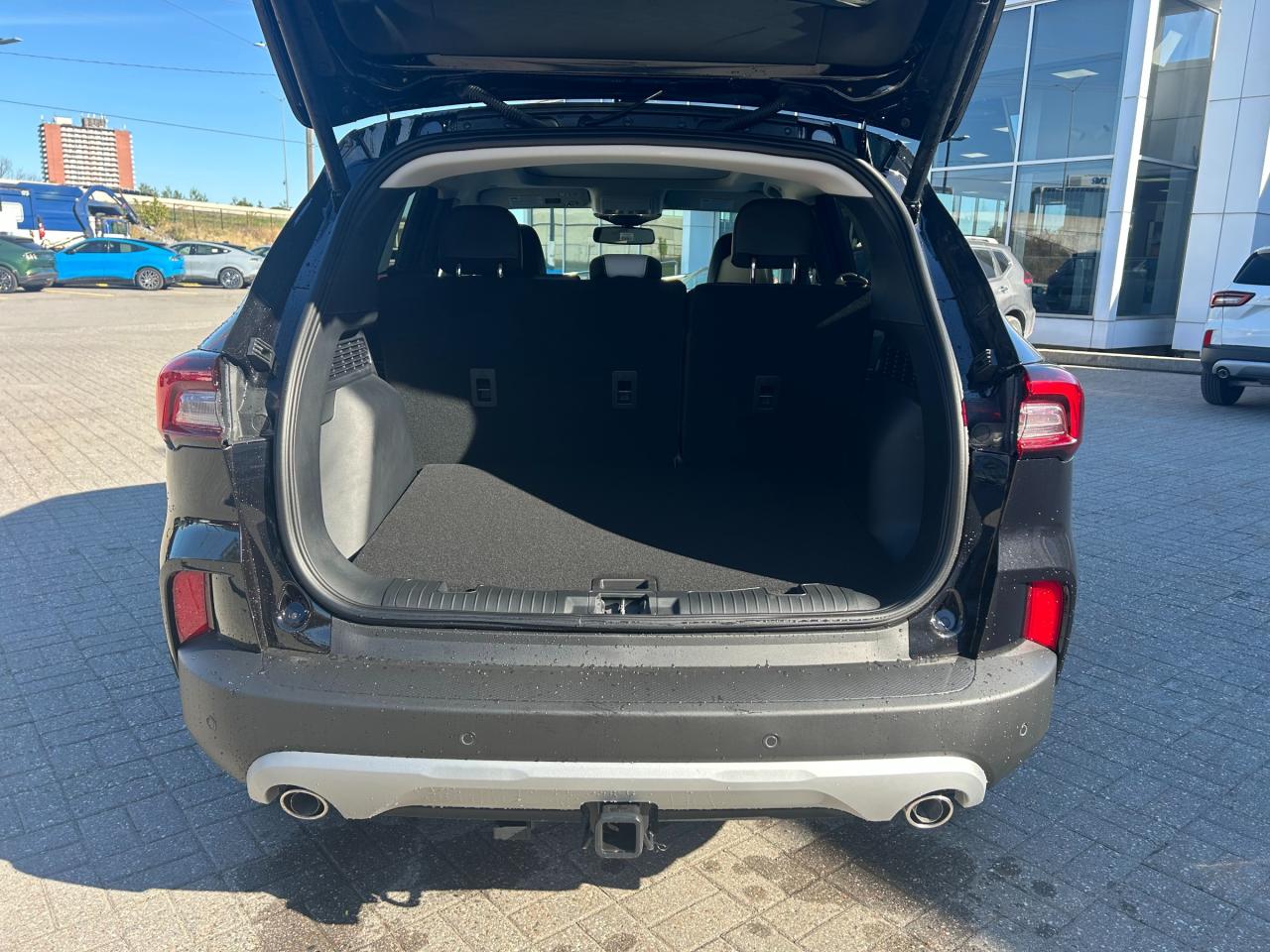 2026 Ford Escape Platinum 4dr All-Wheel Drive Photo