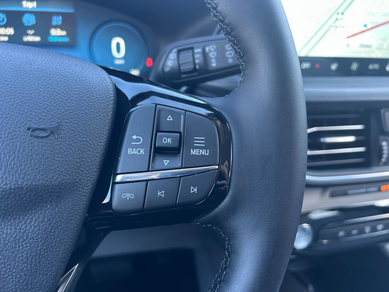 2026 Ford Escape Platinum 4dr All-Wheel Drive Photo