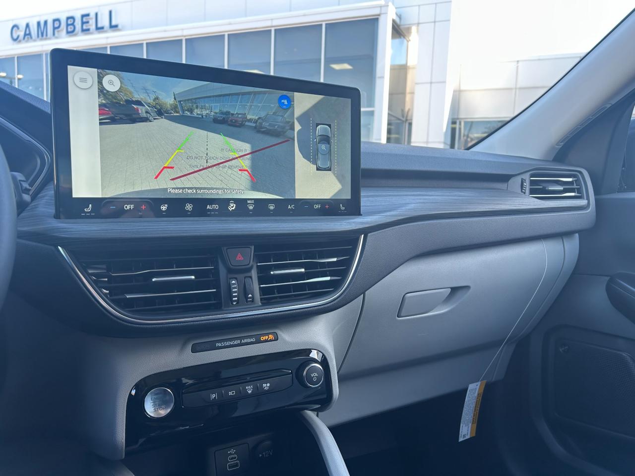 2026 Ford Escape Platinum 4dr All-Wheel Drive Photo