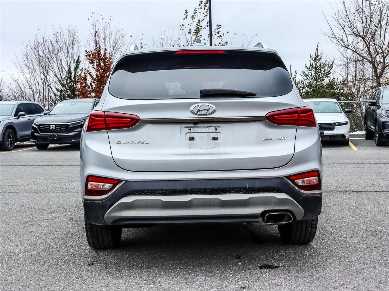 2020 Hyundai Santa Fe  Photo3