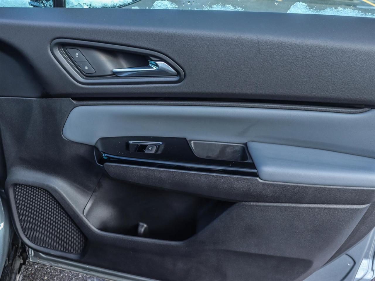 2024 Honda Prologue EX-L 4dr All-Wheel Drive Photo