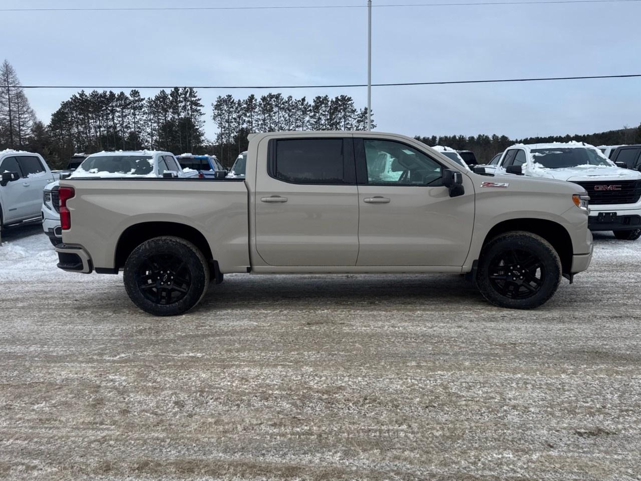 2026 Chevrolet Silverado 1500 Crew Cab Short Box 4-Wheel Drive RST Photo3