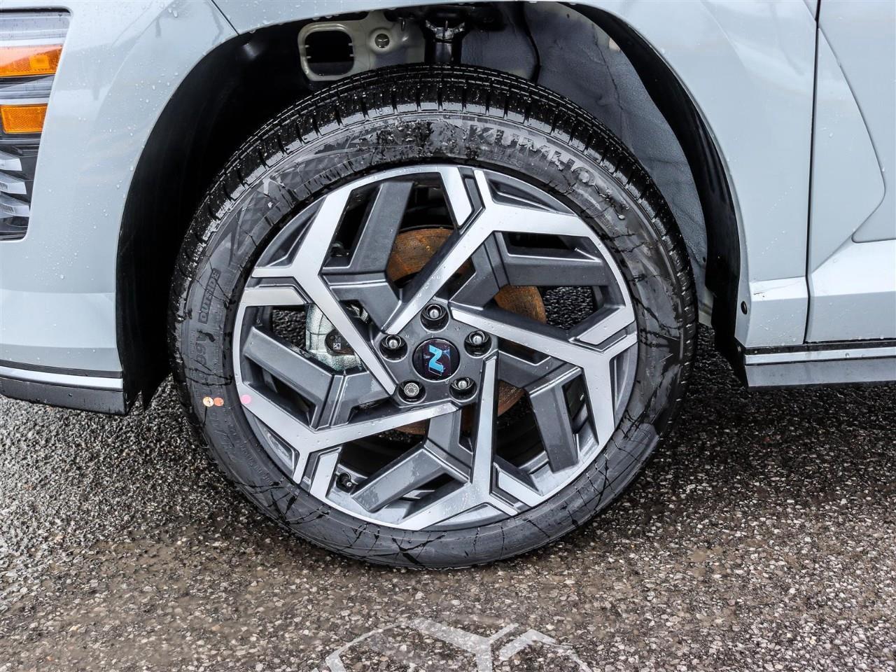 2026 Hyundai KONA 1.6T N Line w/Two-Tone Roof 4dr All-Wheel Drive Photo