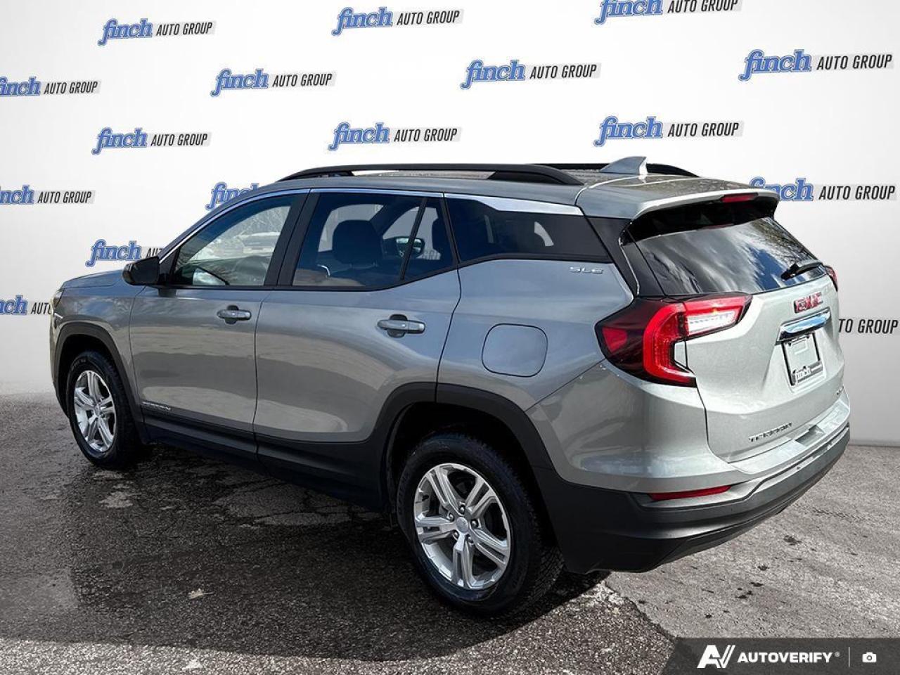 2024 GMC Terrain SLE 4dr All-Wheel Drive Photo3