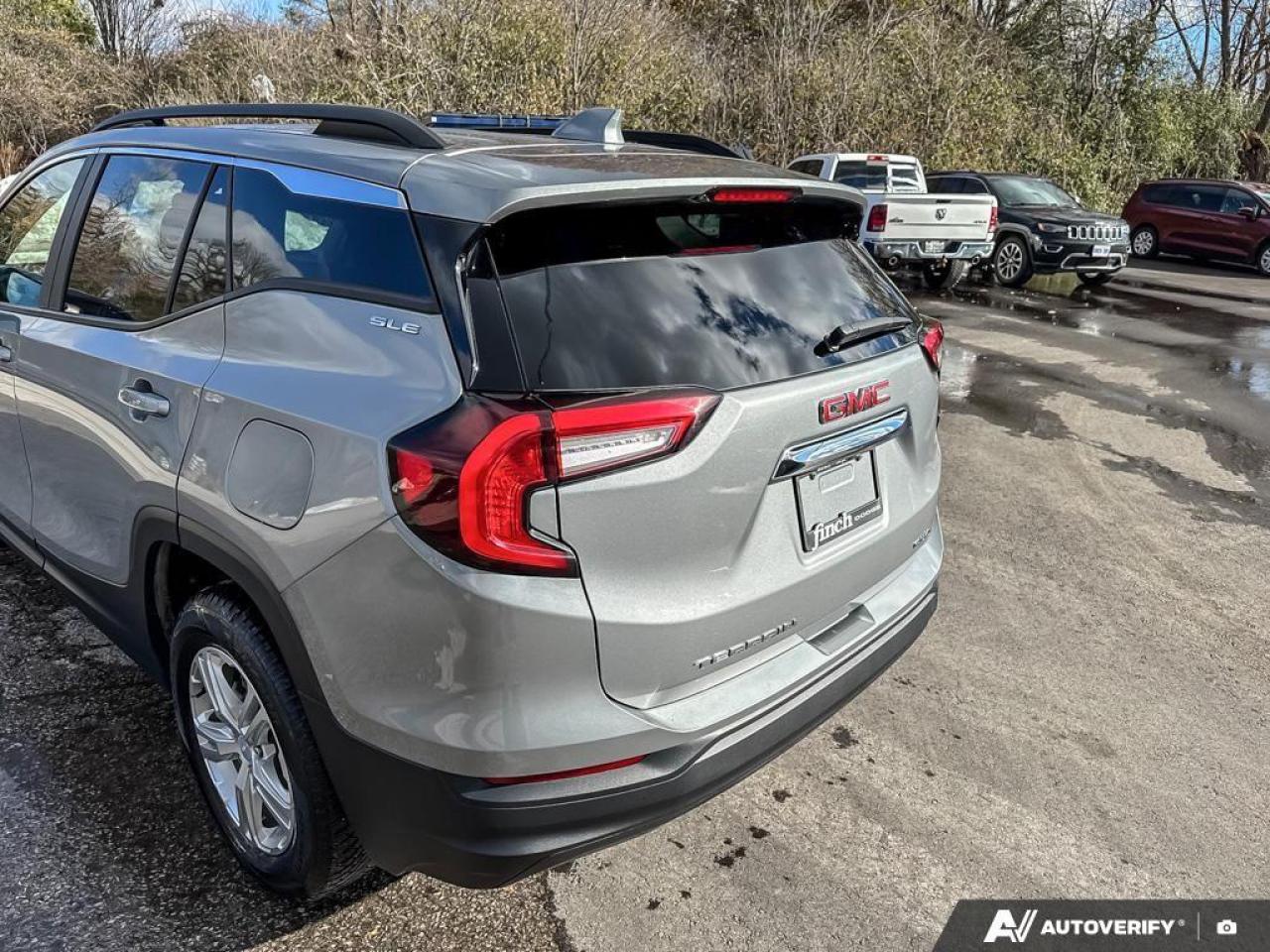 2024 GMC Terrain SLE 4dr All-Wheel Drive Photo