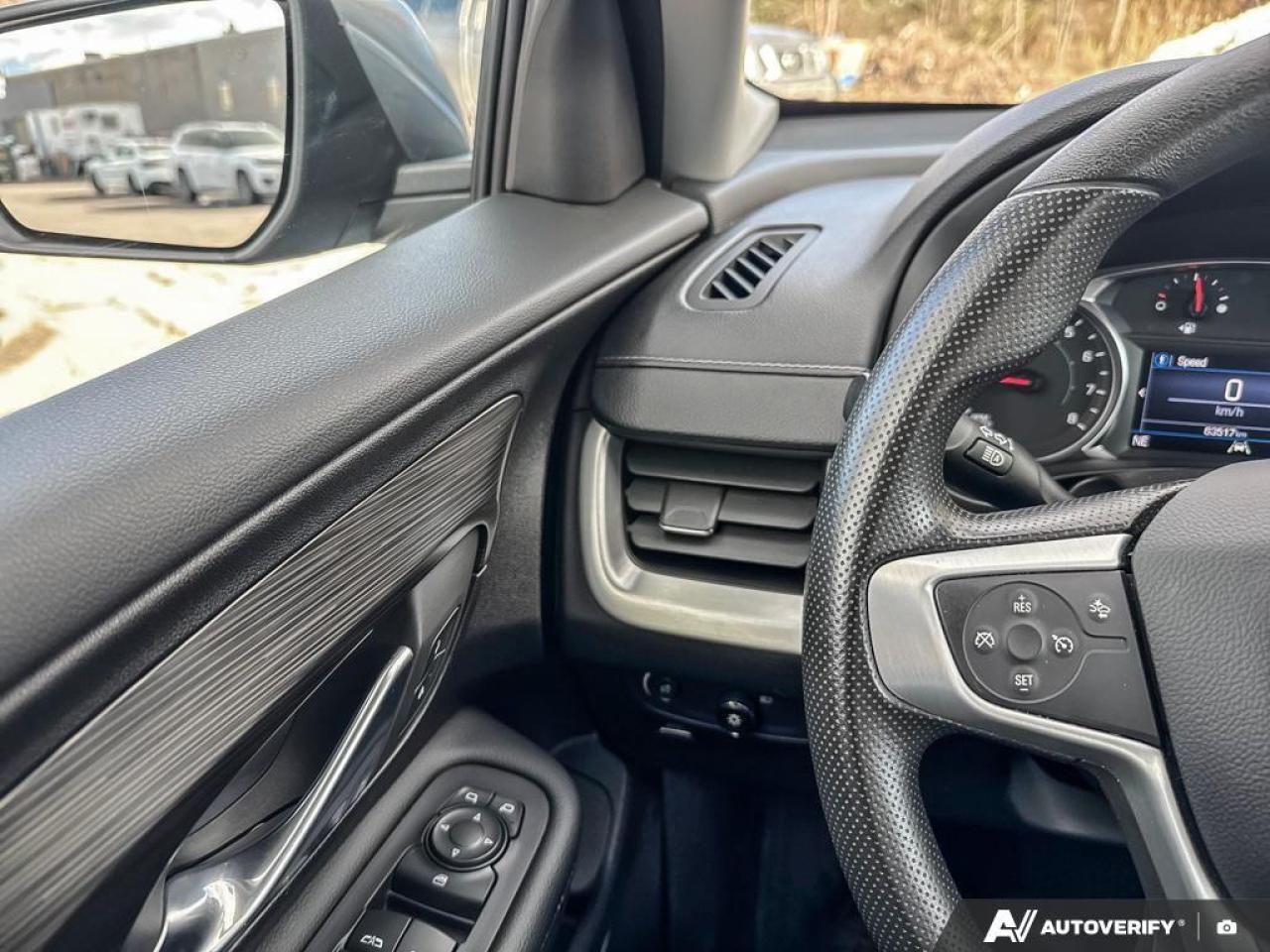 2024 GMC Terrain SLE 4dr All-Wheel Drive Photo