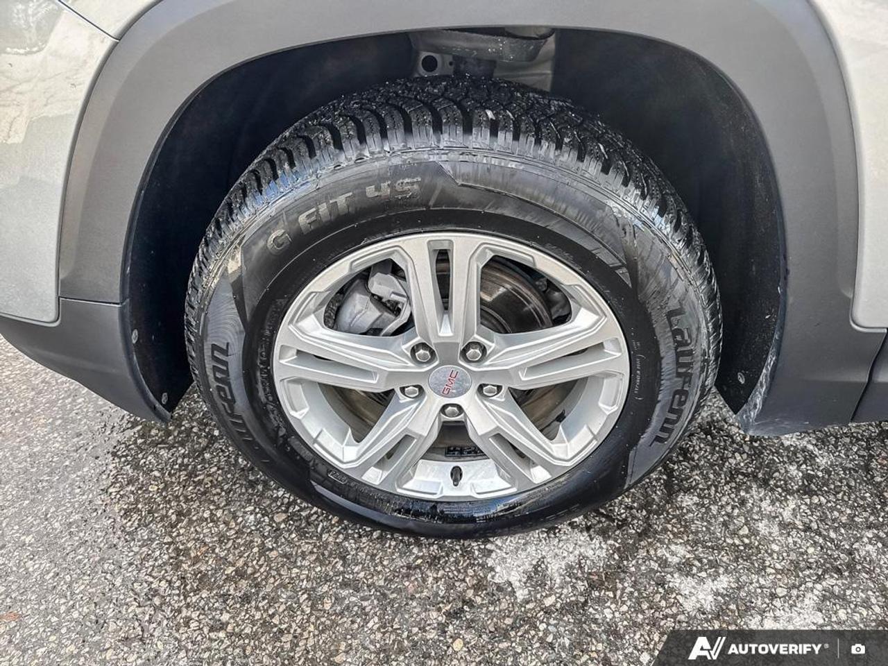 2024 GMC Terrain SLE 4dr All-Wheel Drive Photo