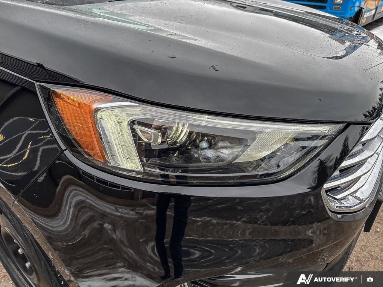 2022 Ford Edge Titanium   MOONROOF   NAV   LEATHER MOONROOF   NAV Photo