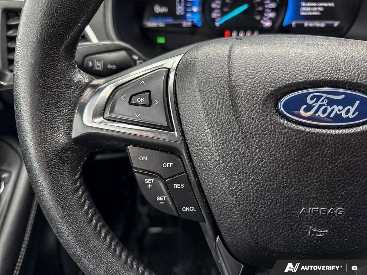 2022 Ford Edge Titanium   MOONROOF   NAV   LEATHER MOONROOF   NAV Photo