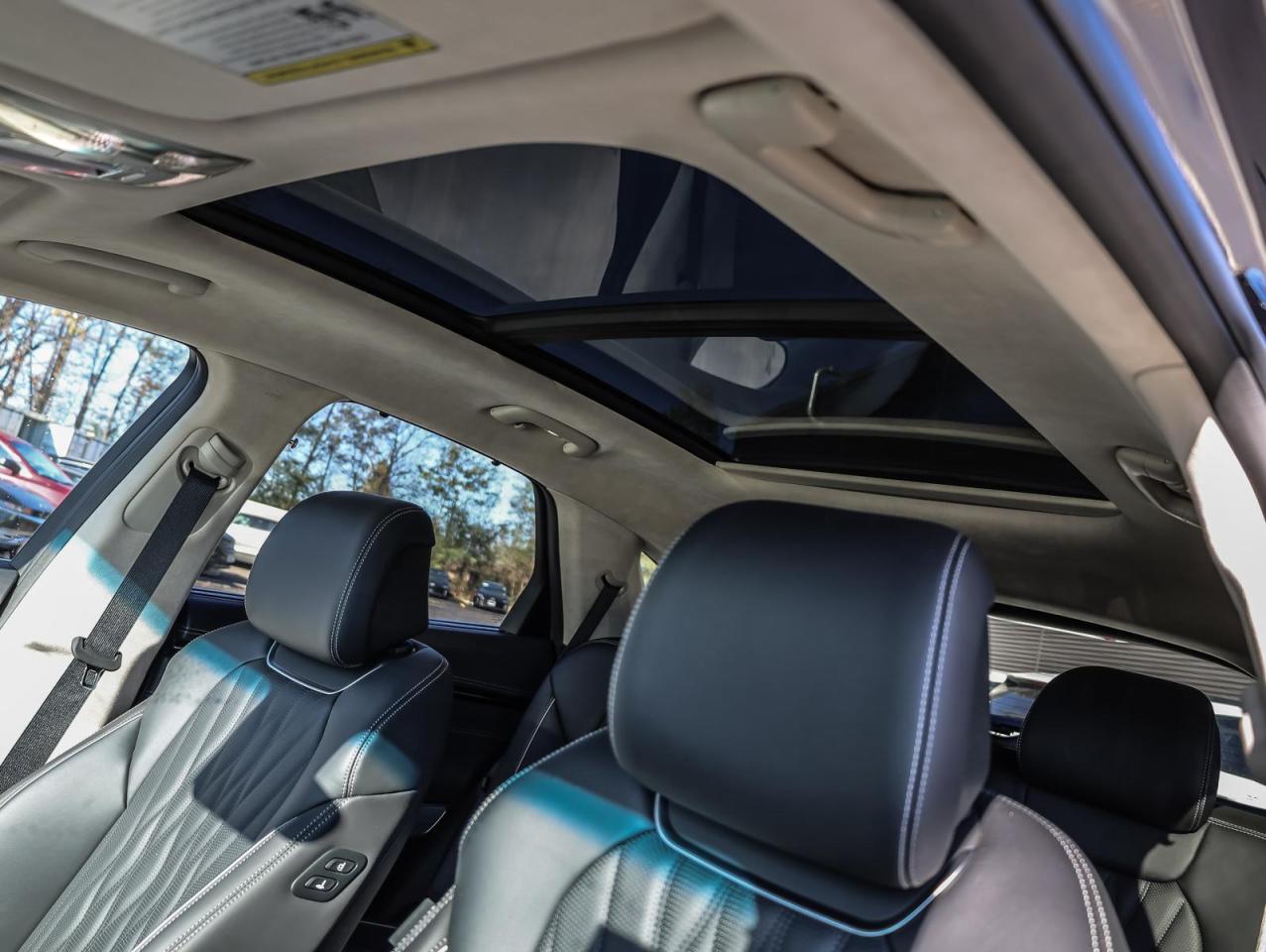 2025 Genesis GV70  Photo