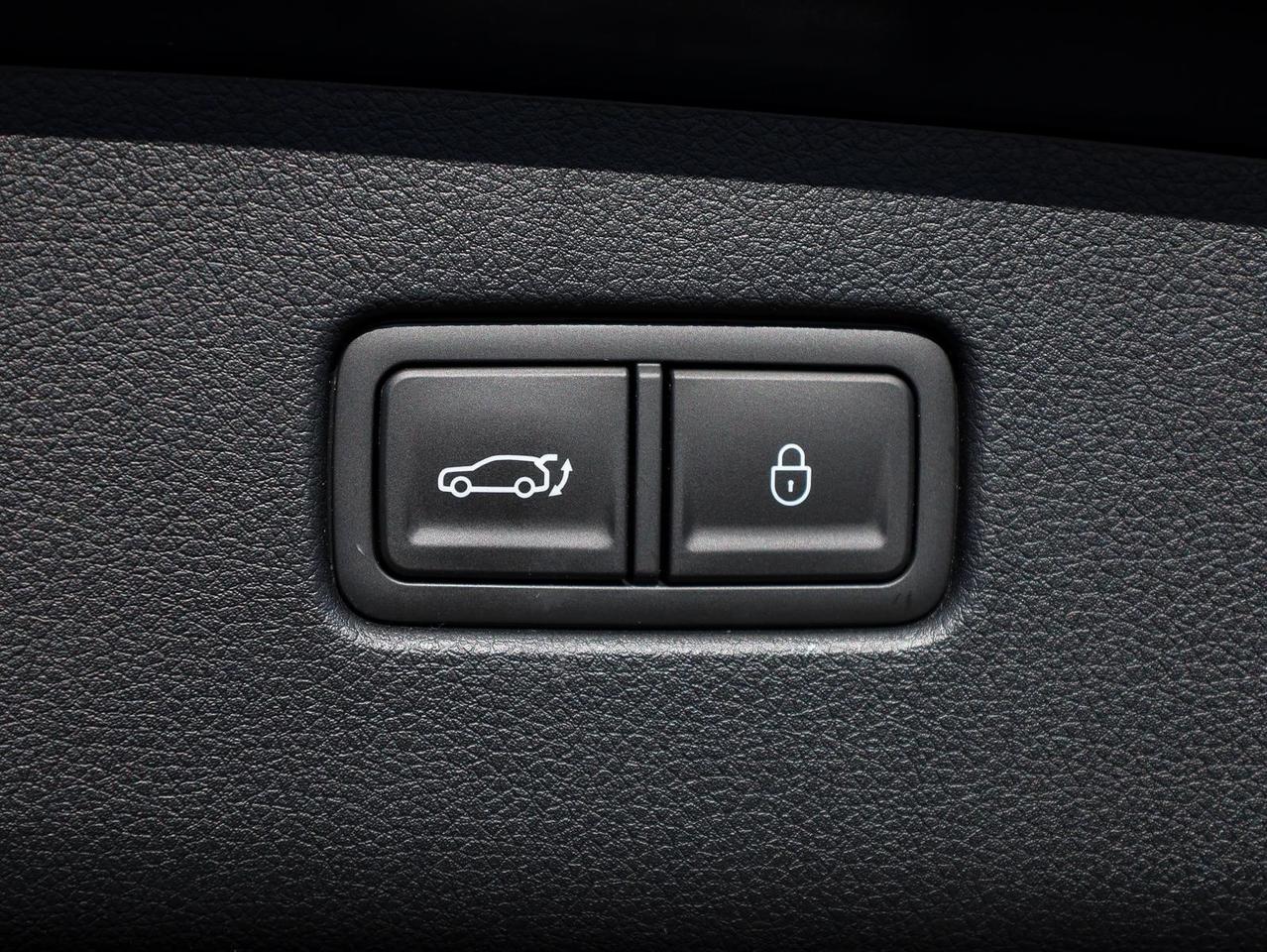 2025 Genesis GV70  Photo