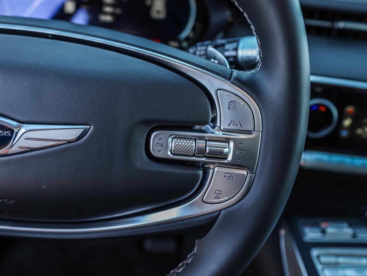 2025 Genesis GV70  Photo