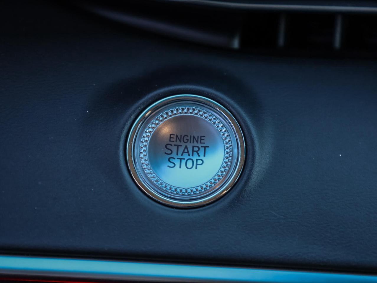 2025 Genesis GV70  Photo