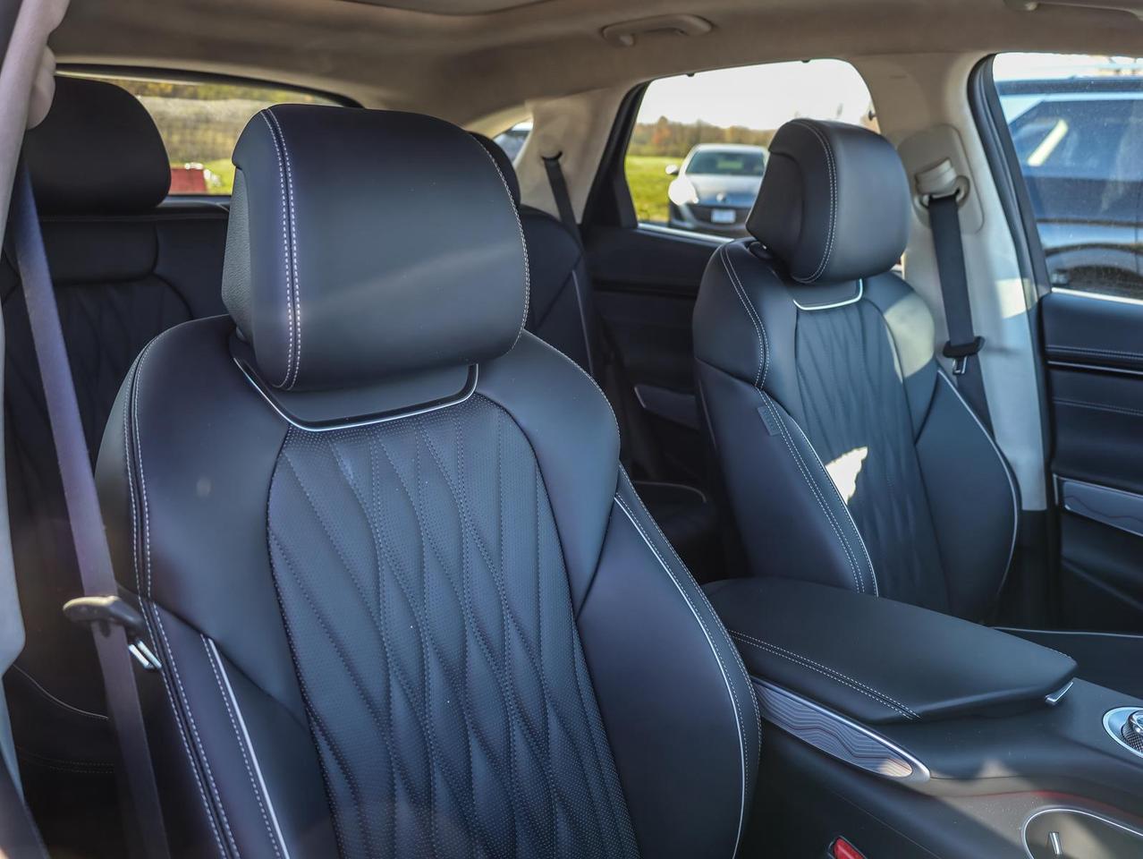 2025 Genesis GV70  Photo