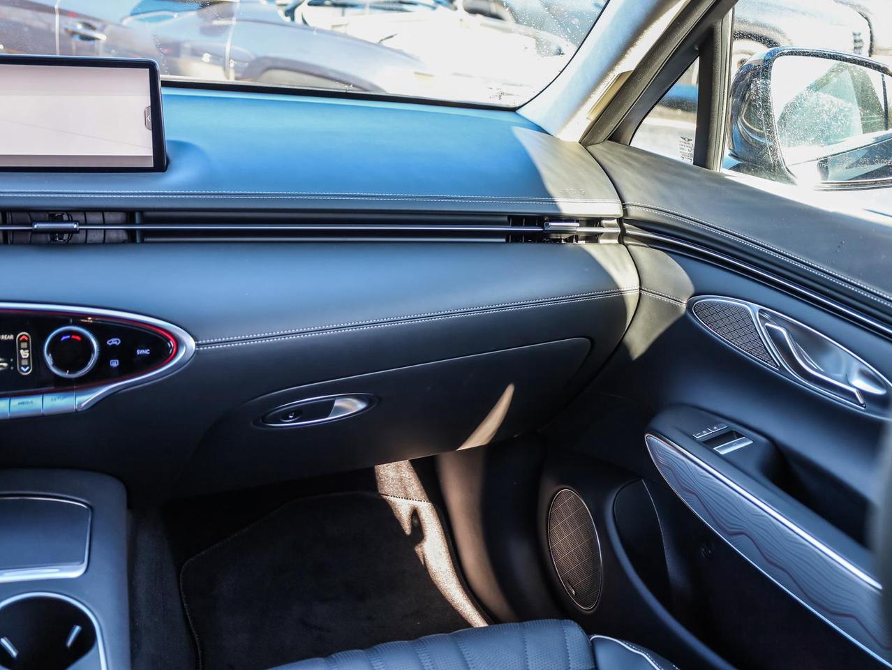 2025 Genesis GV70  Photo