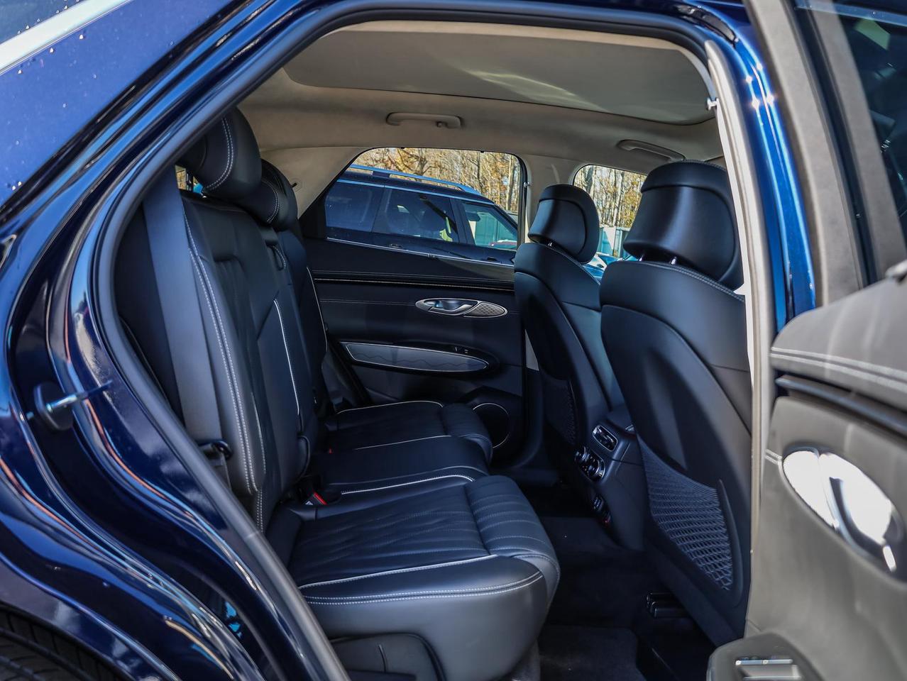 2025 Genesis GV70  Photo