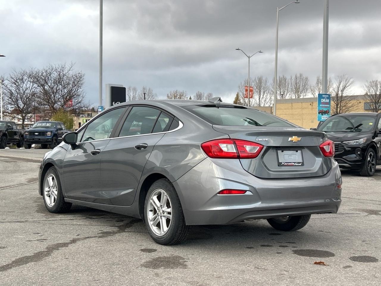 2018 Chevrolet Cruze LT Auto 4dr Sedan Photo