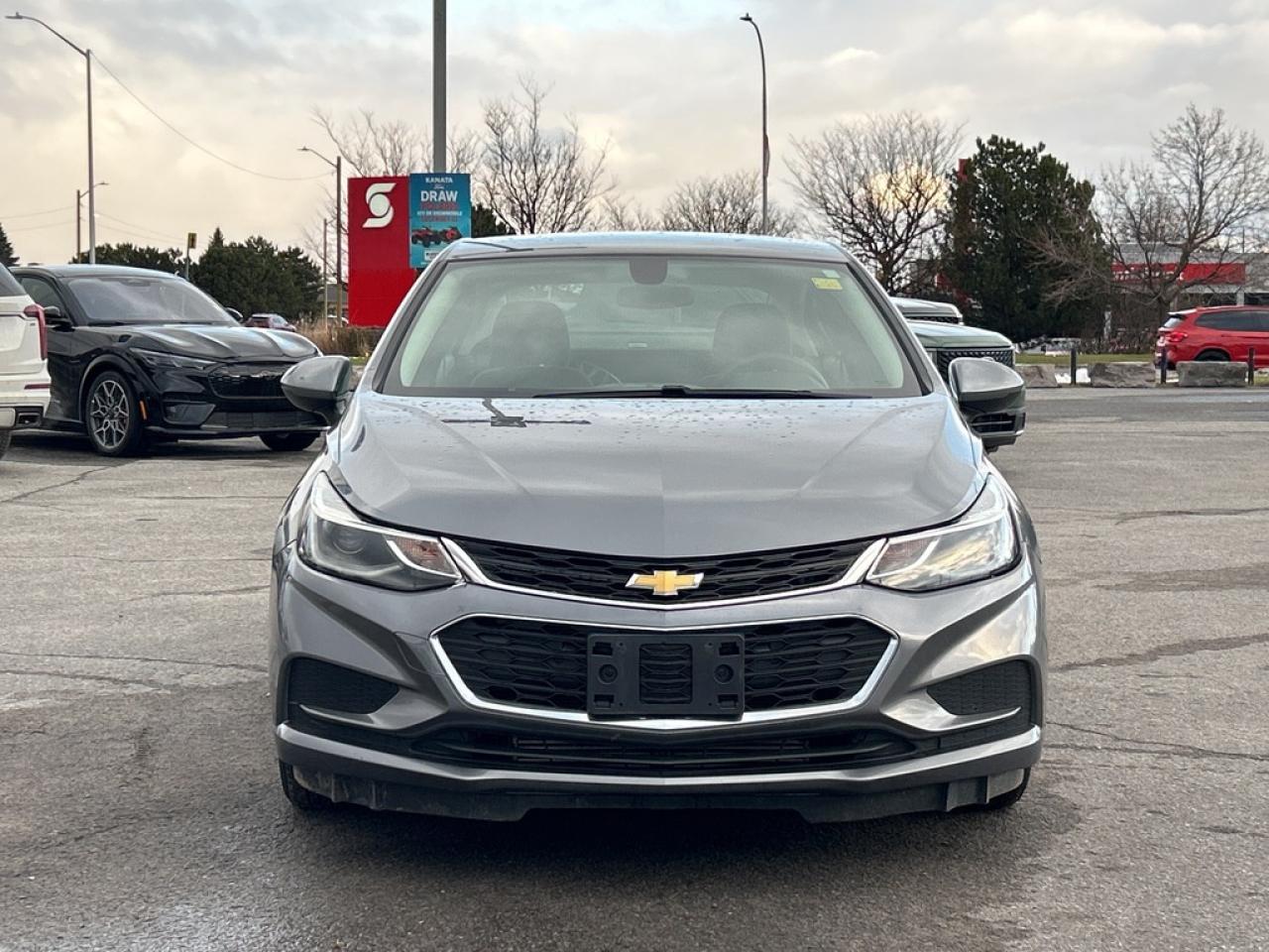 2018 Chevrolet Cruze LT Auto 4dr Sedan Photo