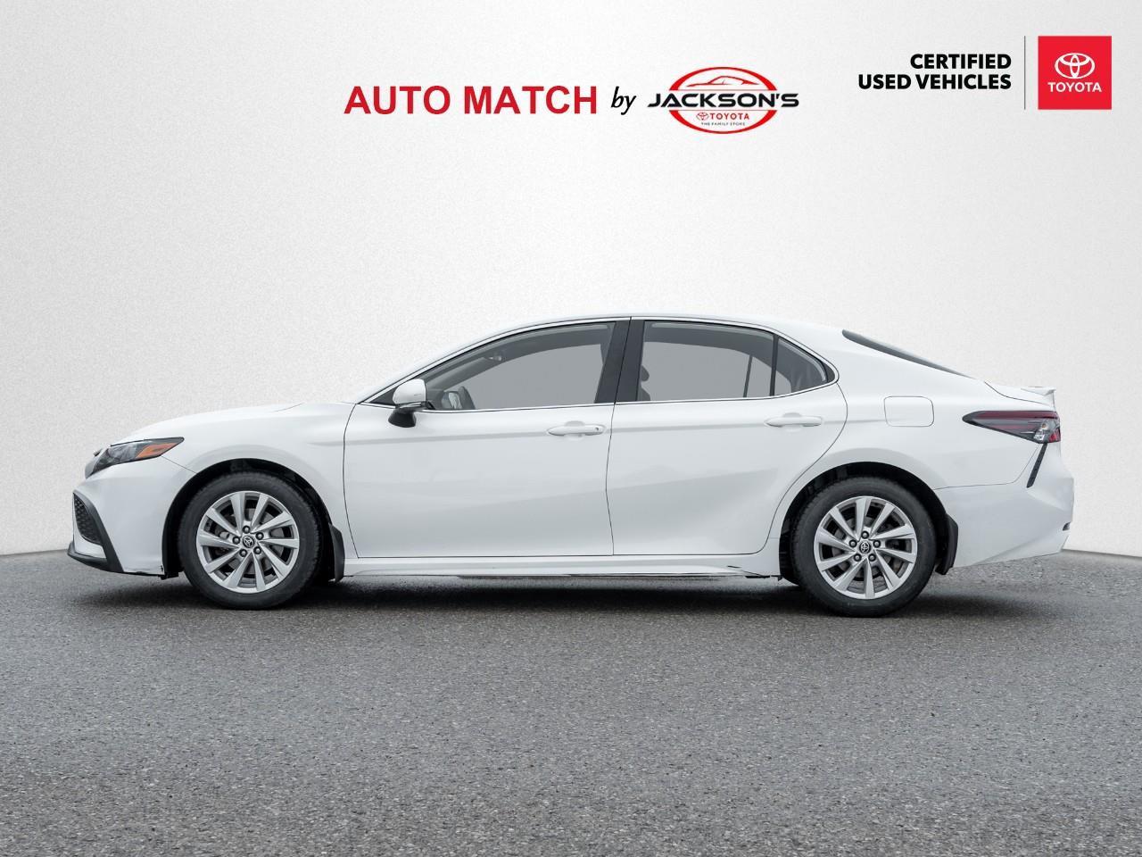 2022 Toyota Camry SE 4dr All-Wheel Drive Sedan Photo