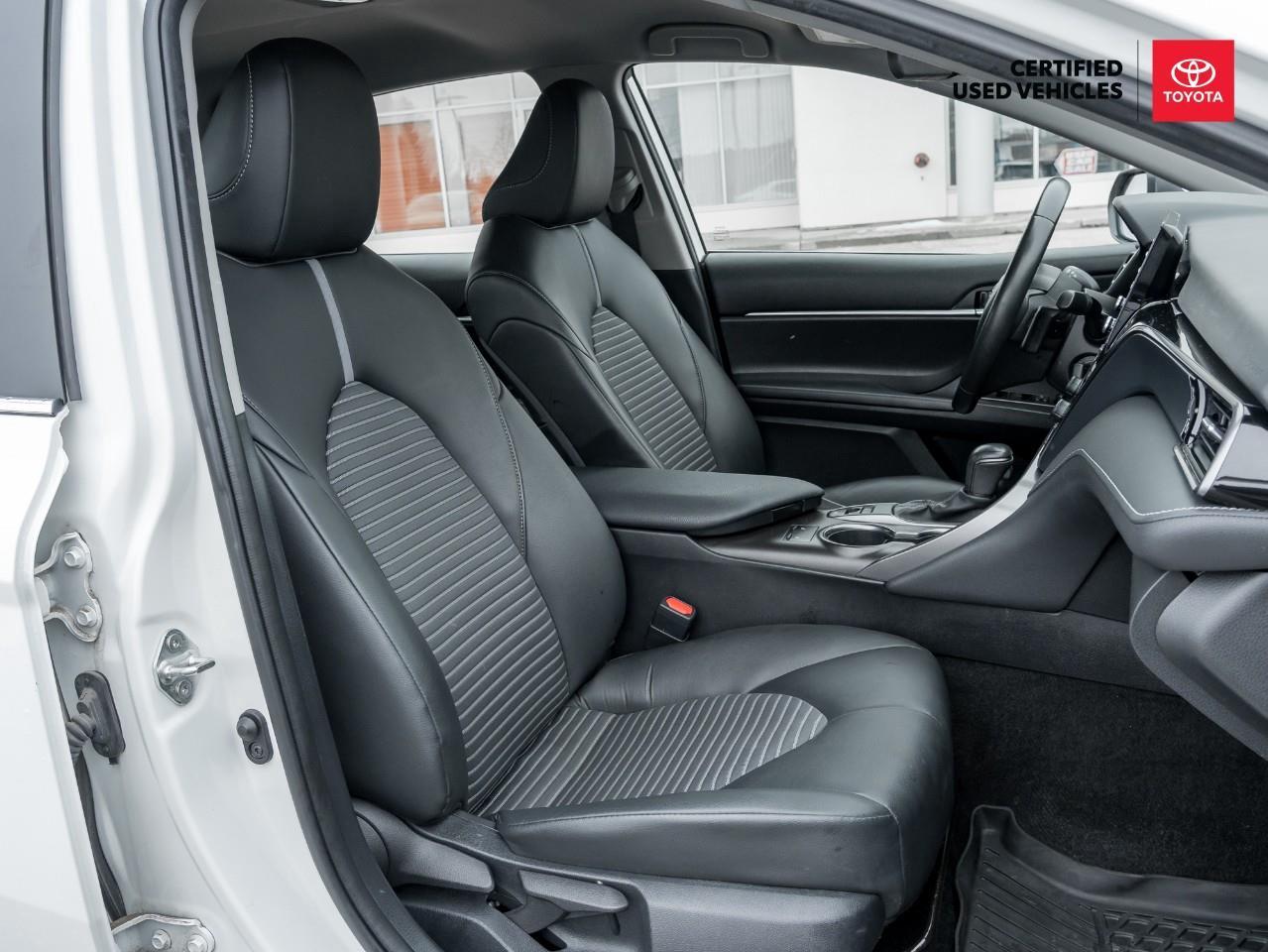 2022 Toyota Camry SE 4dr All-Wheel Drive Sedan Photo