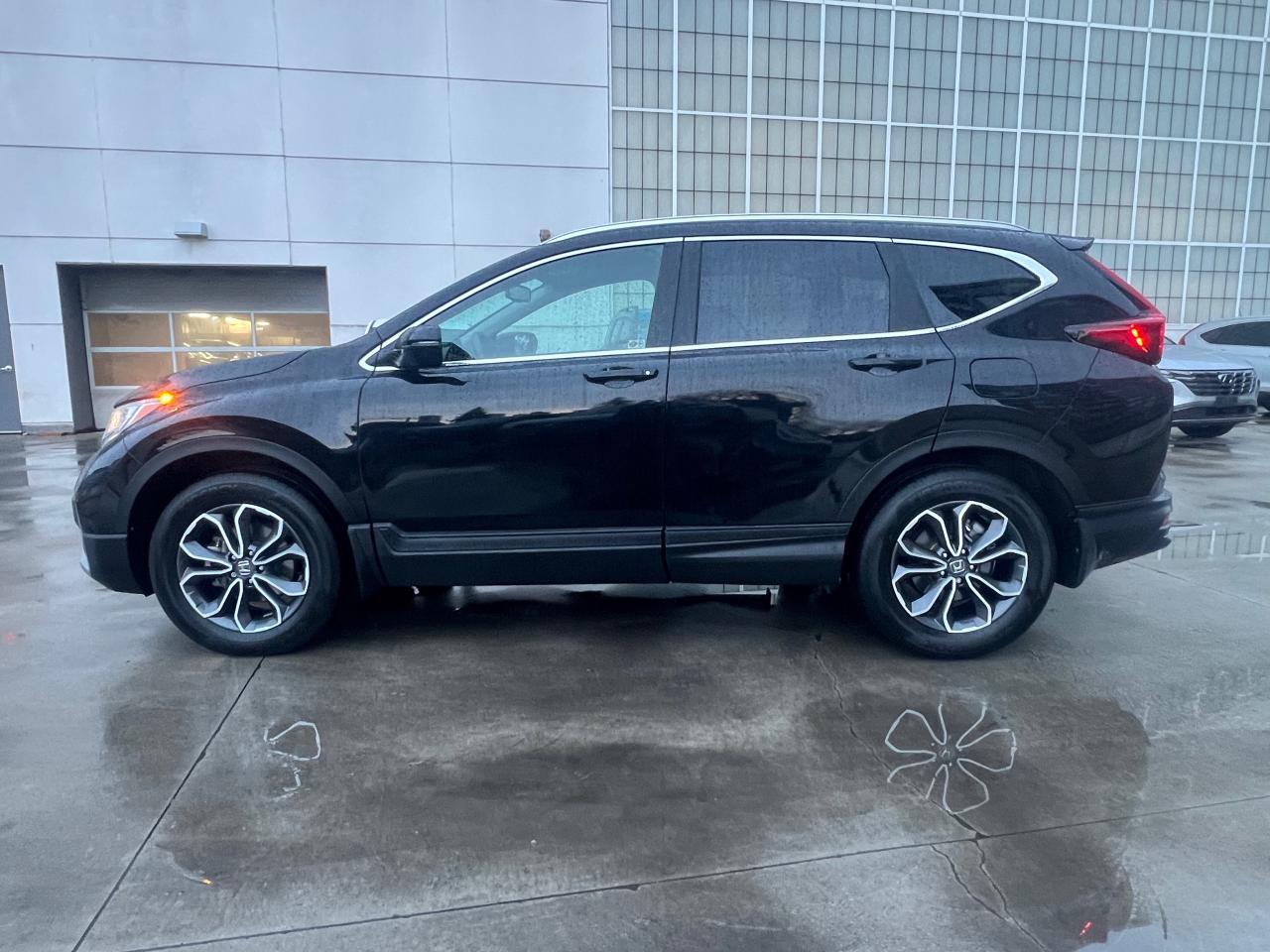 2021 Honda CR-V EX-L 4dr All-wheel Drive Photo3