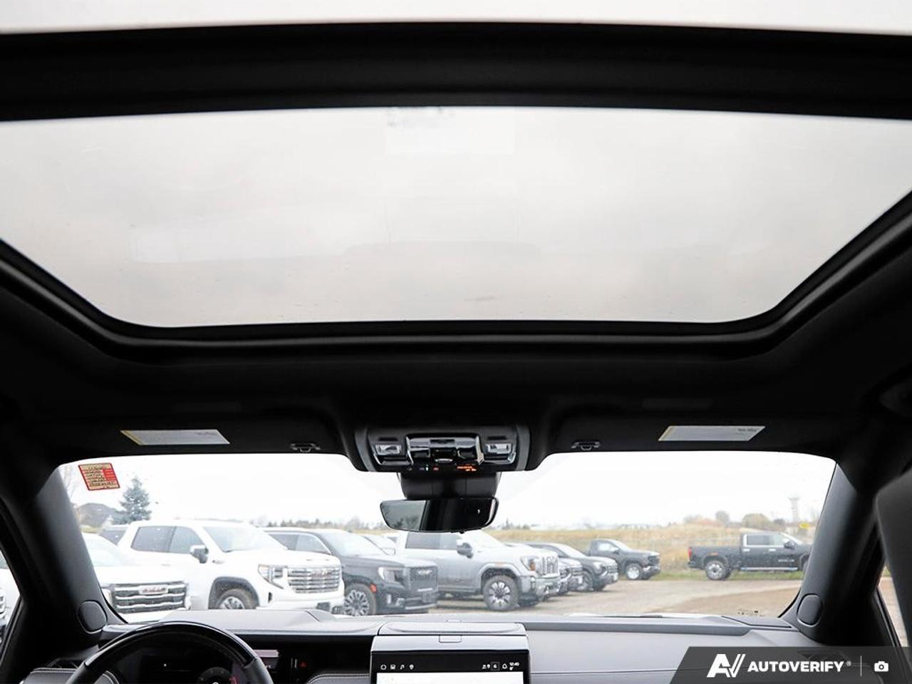 2026 GMC Yukon XL 4WD 4dr AT4 Ultimate Photo