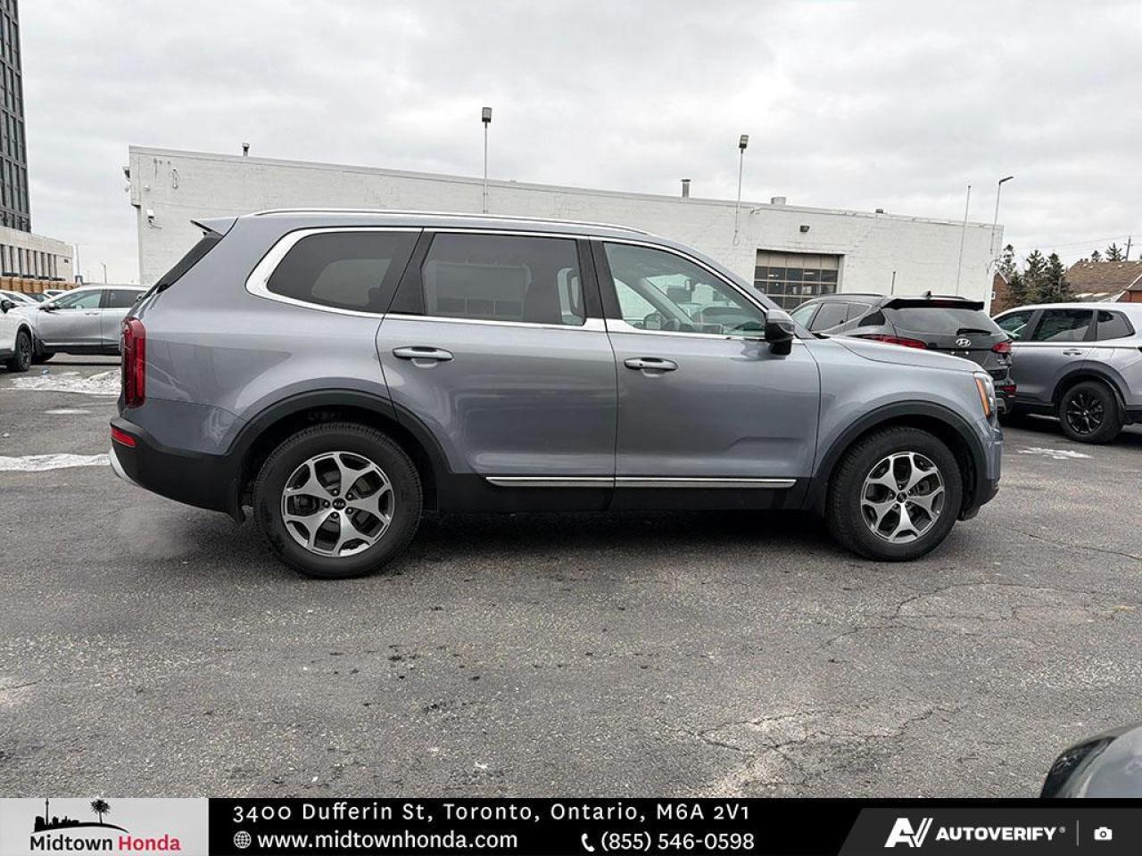 2021 Kia Telluride Serviced at Kia   Full Size SUV   Apple Carplay Photo