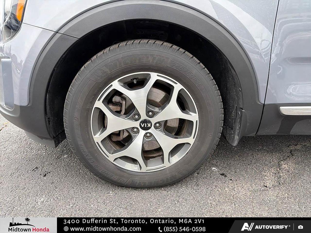 2021 Kia Telluride Serviced at Kia   Full Size SUV   Apple Carplay Photo