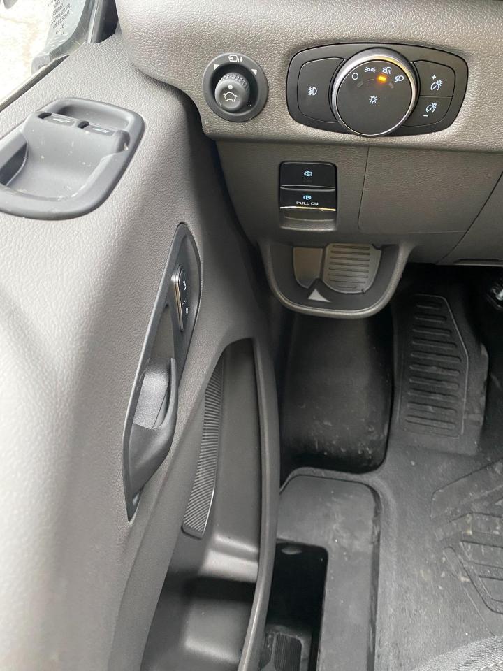 2026 Ford Transit-250 Cargo Base Rear-Wheel Drive Medium Roof Van 148 in. WB Photo