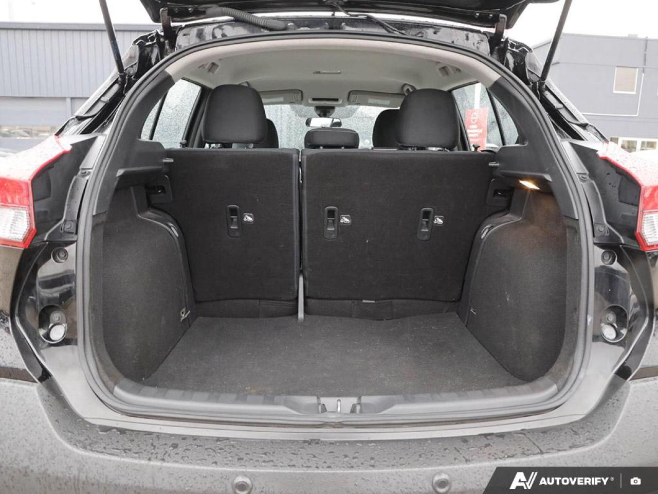 2020 Nissan Kicks S (CVT) 4dr Front-Wheel Drive Photo