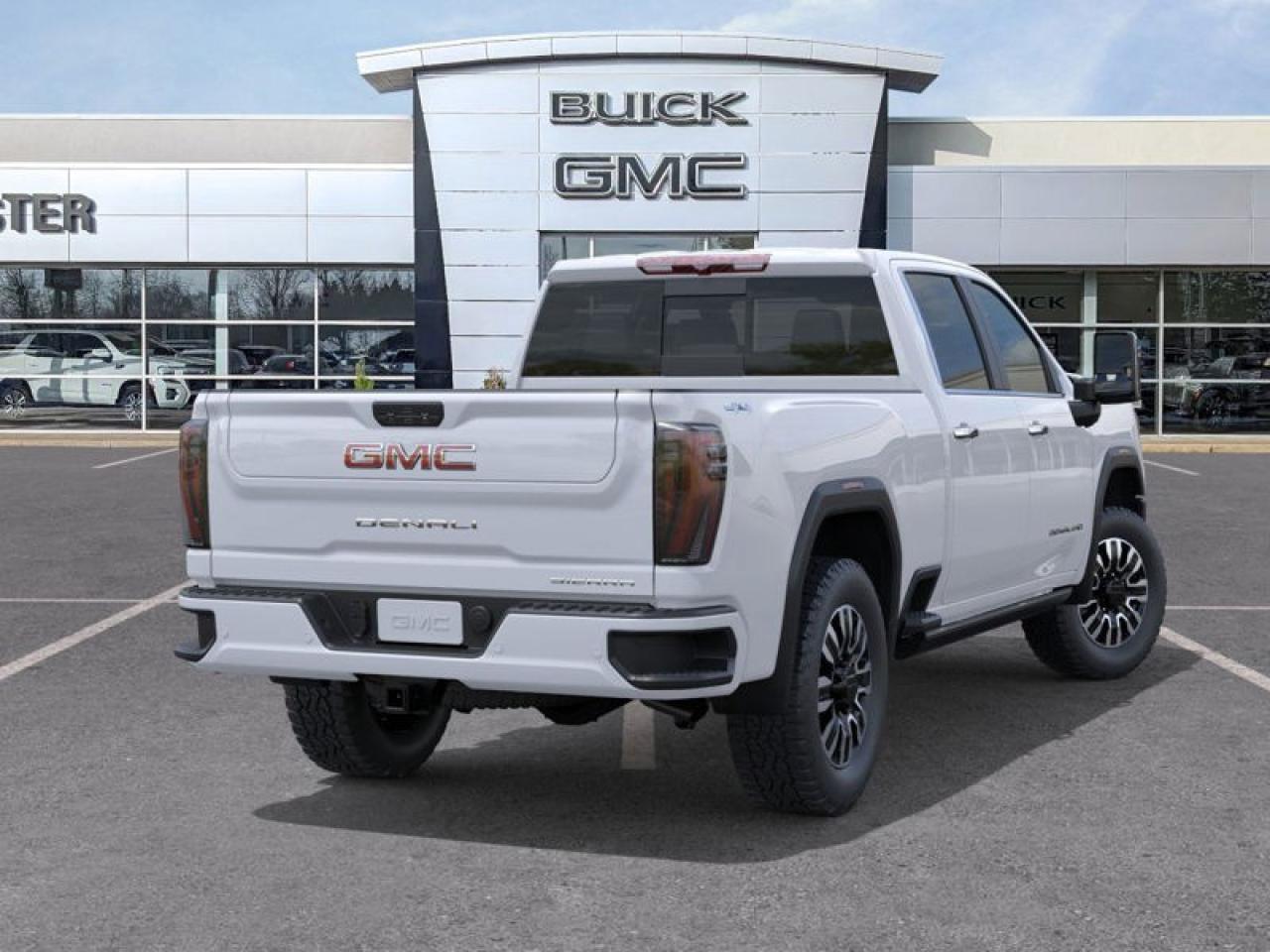 2026 GMC SIERRA 2500HD Crew Cab Standard Box 4-Wheel Drive Denali Ultimate Photo4