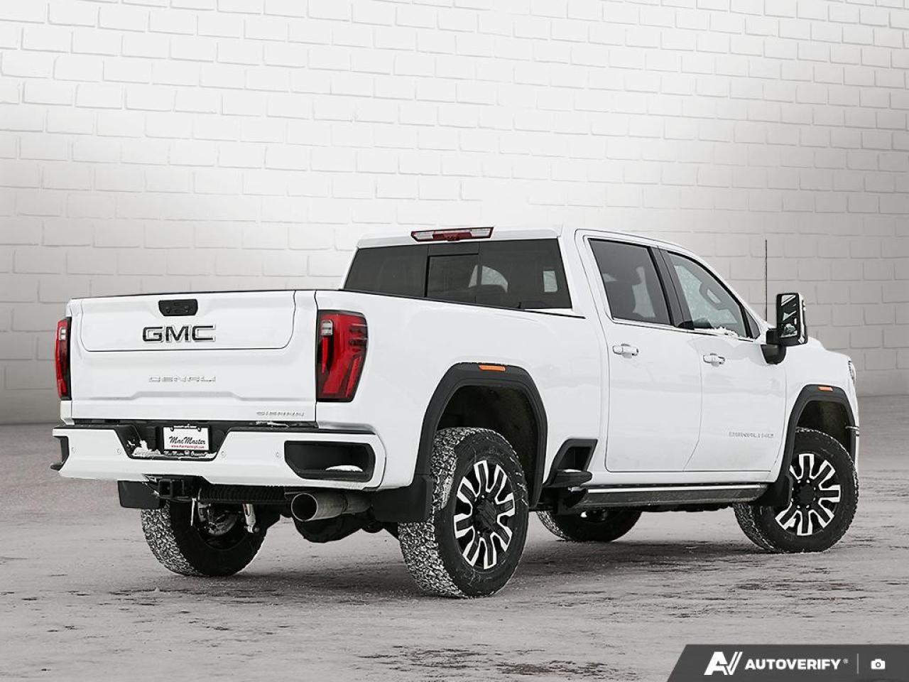 2026 GMC SIERRA 2500HD Crew Cab Standard Box 4-Wheel Drive Denali Ultimate Photo