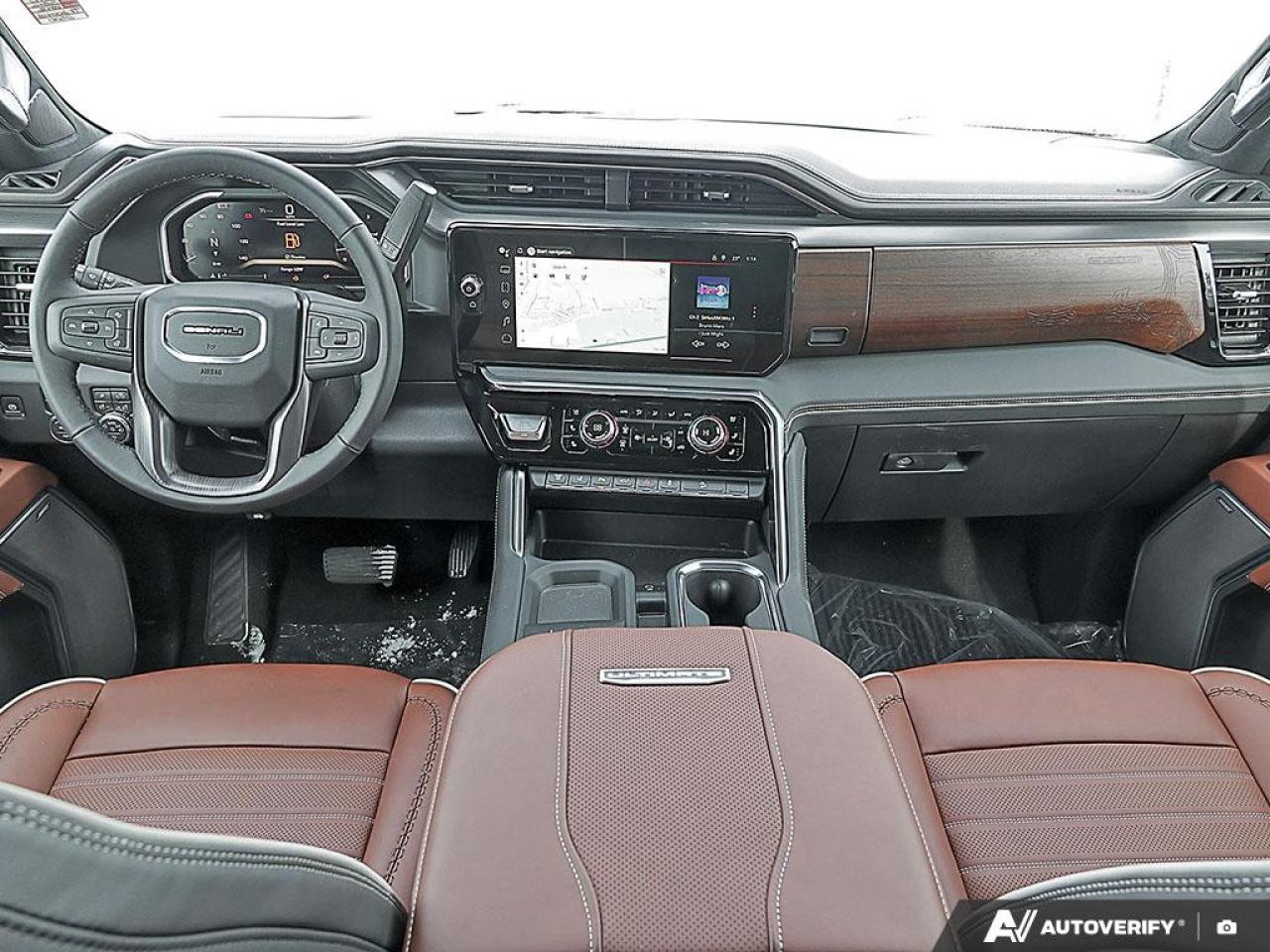 2026 GMC SIERRA 2500HD Crew Cab Standard Box 4-Wheel Drive Denali Ultimate Photo