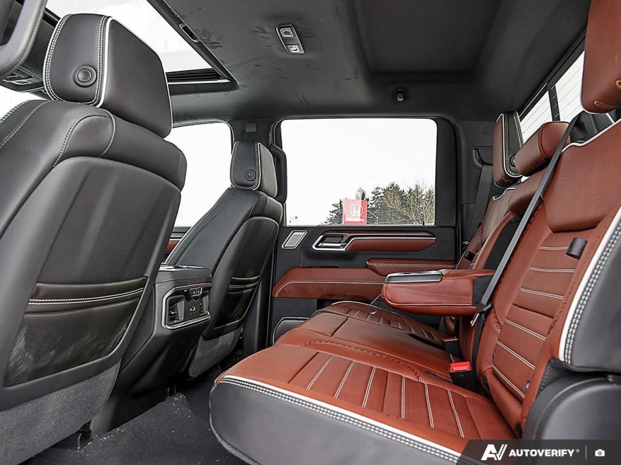 2026 GMC SIERRA 2500HD Crew Cab Standard Box 4-Wheel Drive Denali Ultimate Photo