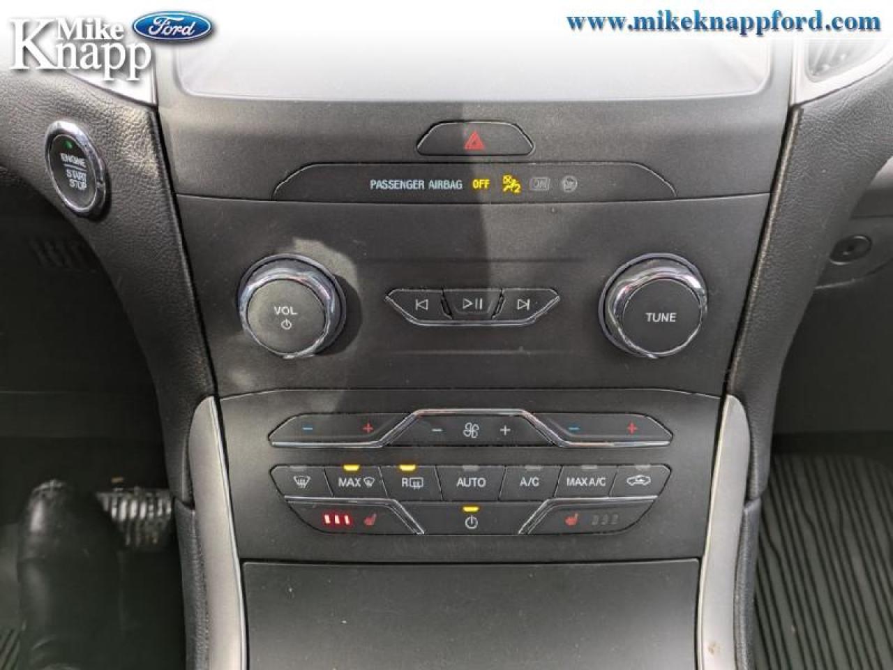 2019 Ford Edge SEL AWD Photo