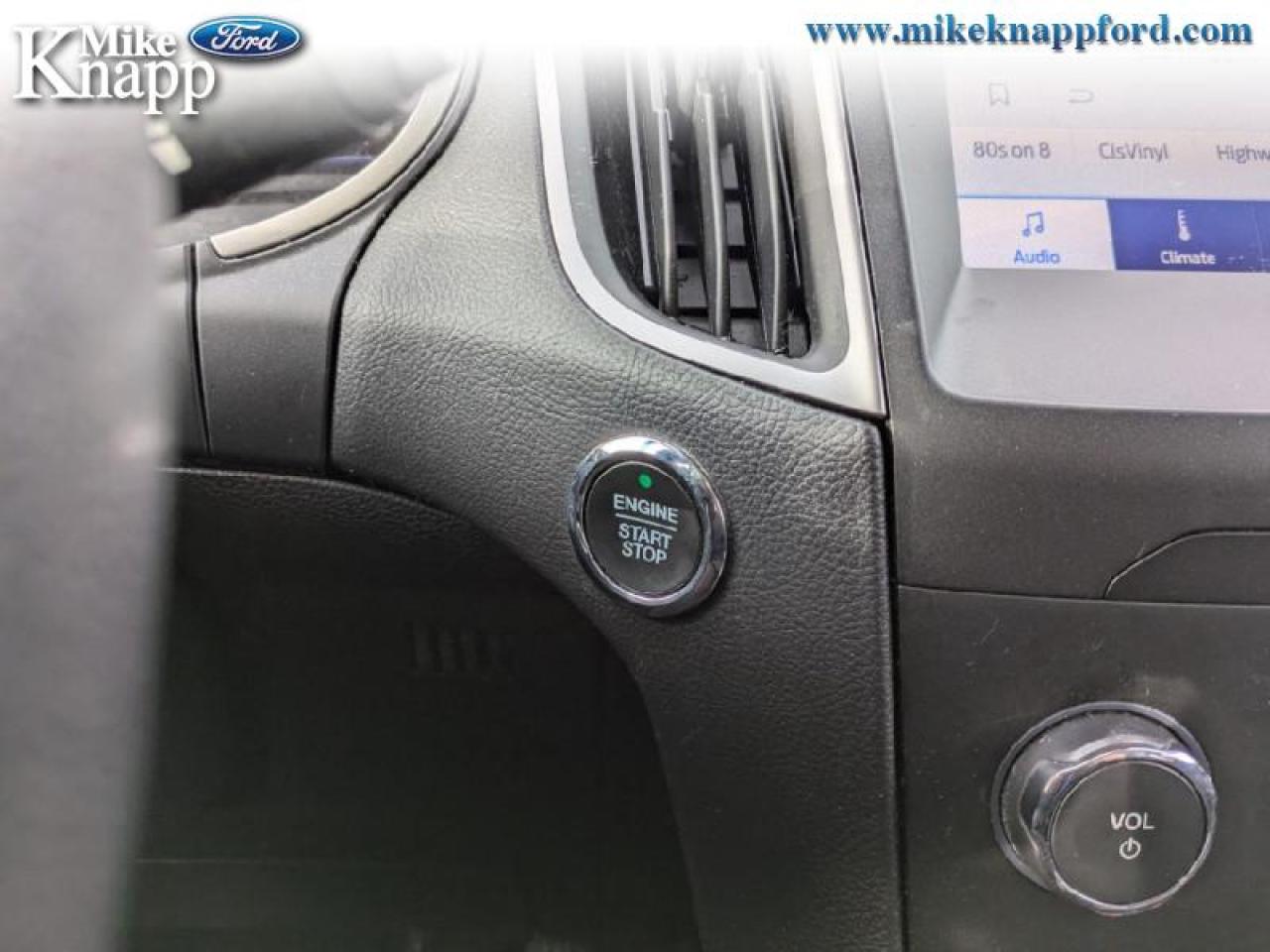 2019 Ford Edge SEL AWD Photo