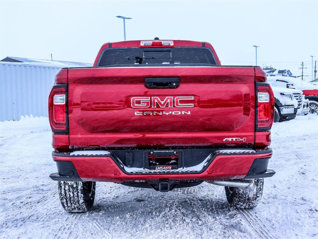 2026 GMC Canyon Crew Cab Short Box 4-Wheel Drive AT4 Photo3