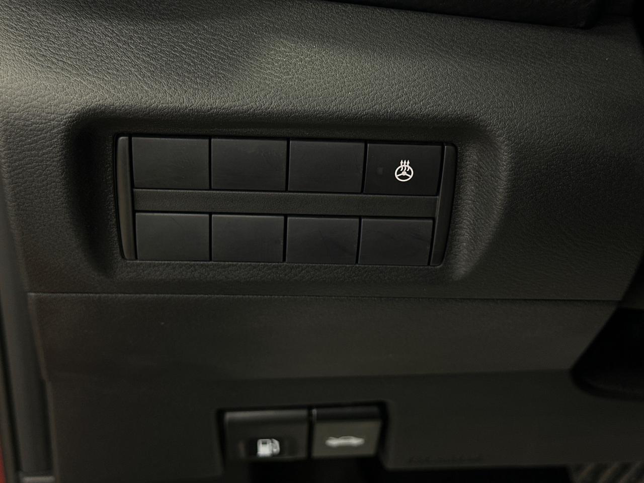 2024 Nissan Kicks SV 4dr Front-Wheel Drive Photo