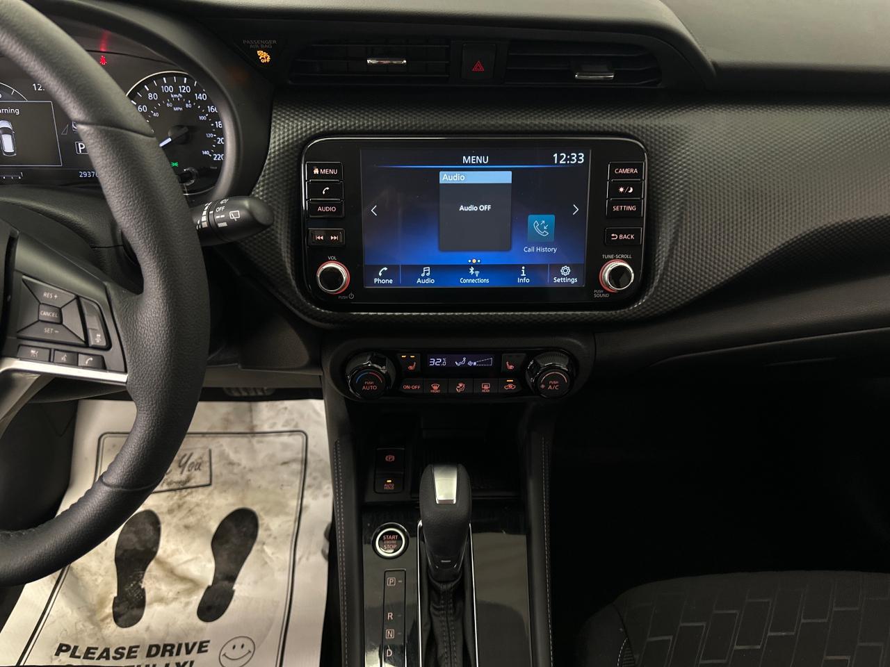 2024 Nissan Kicks SV 4dr Front-Wheel Drive Photo